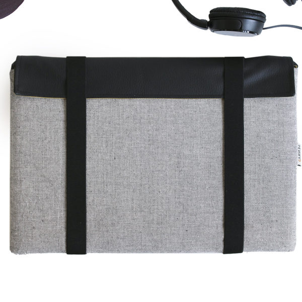 laptop sleeve black