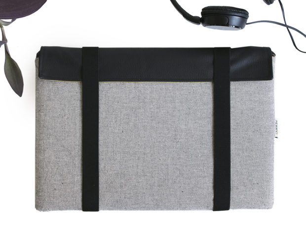 laptop sleeve black